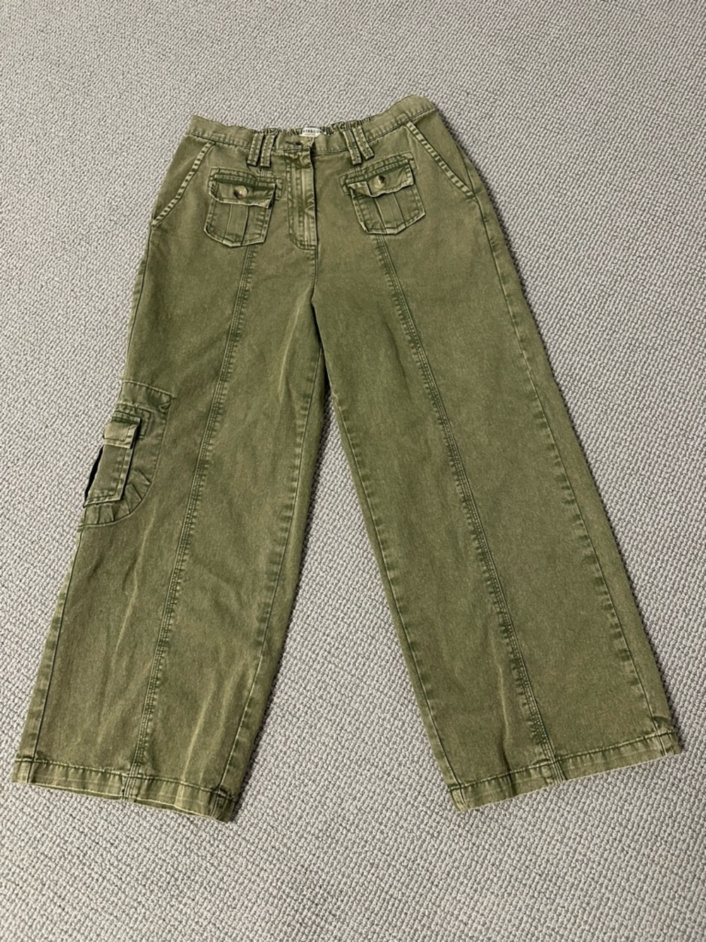 Women’s Size Small Olive Utility Wide-Leg Cargo Pants